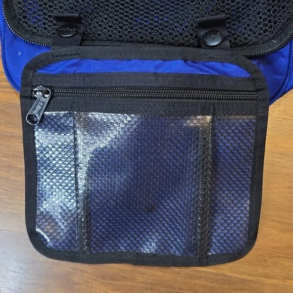 L.L. Bean Large Blue Hanging Toiletry Bag - Picture 7 of 11